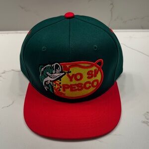 Yo si pesco Green and Red Cap
